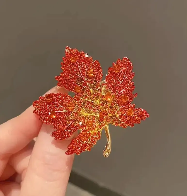 Ceylon Leather Brooch Pin