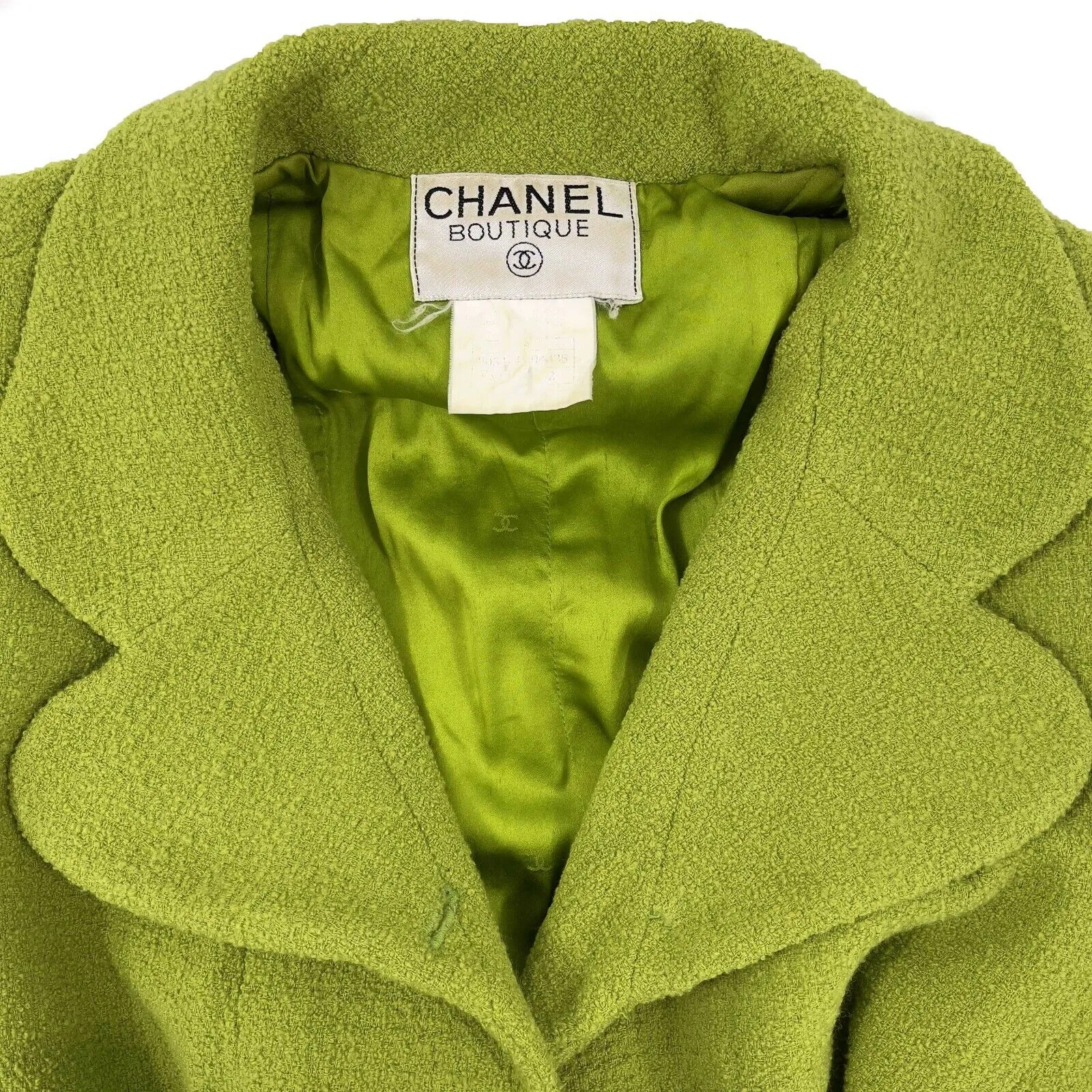 Chanel - 90s Lime Green Boucle Wool Sport Coat Blazer - CC Buttons - 42 / US 10