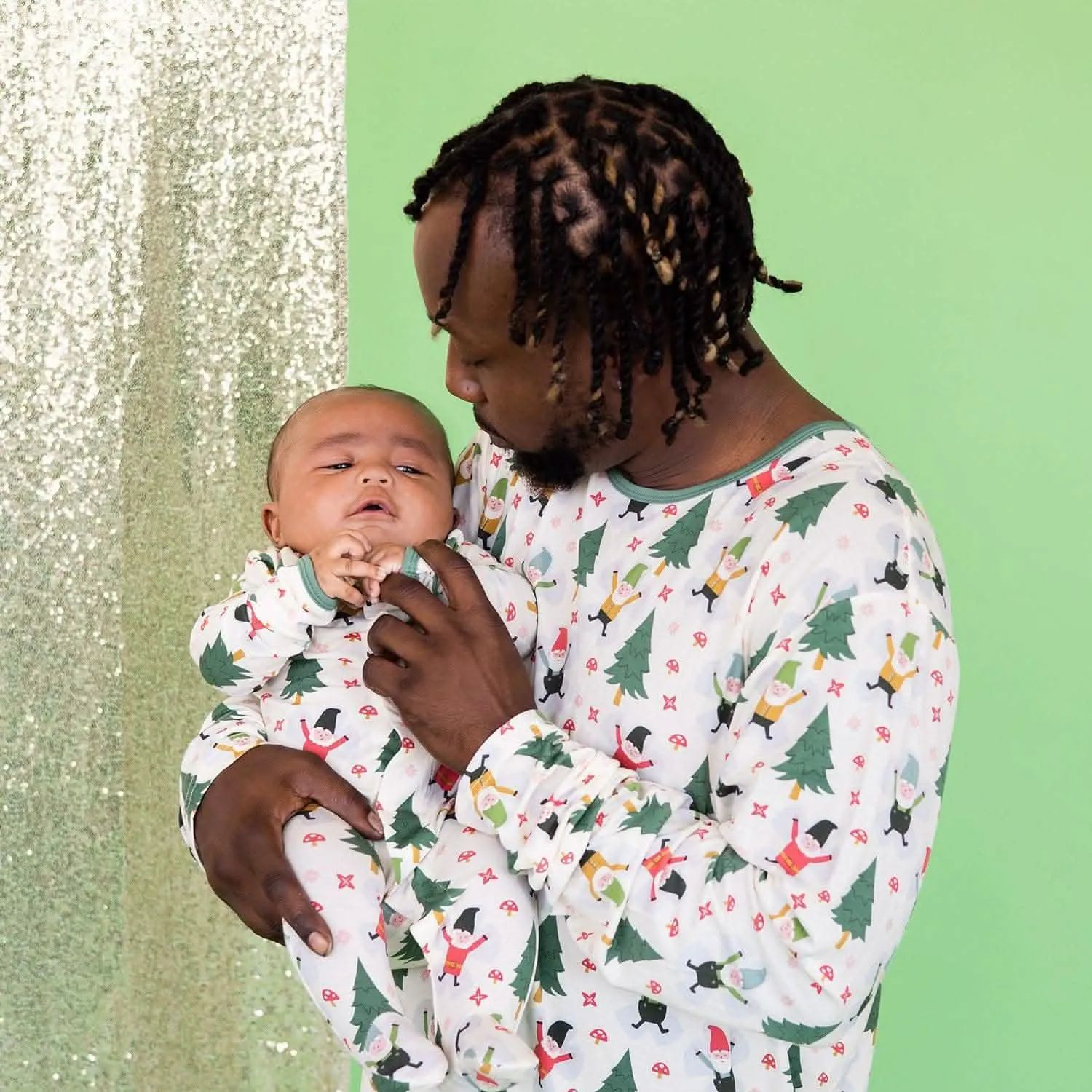 gnome for the holidays modal Long Sleeve pjs - Men