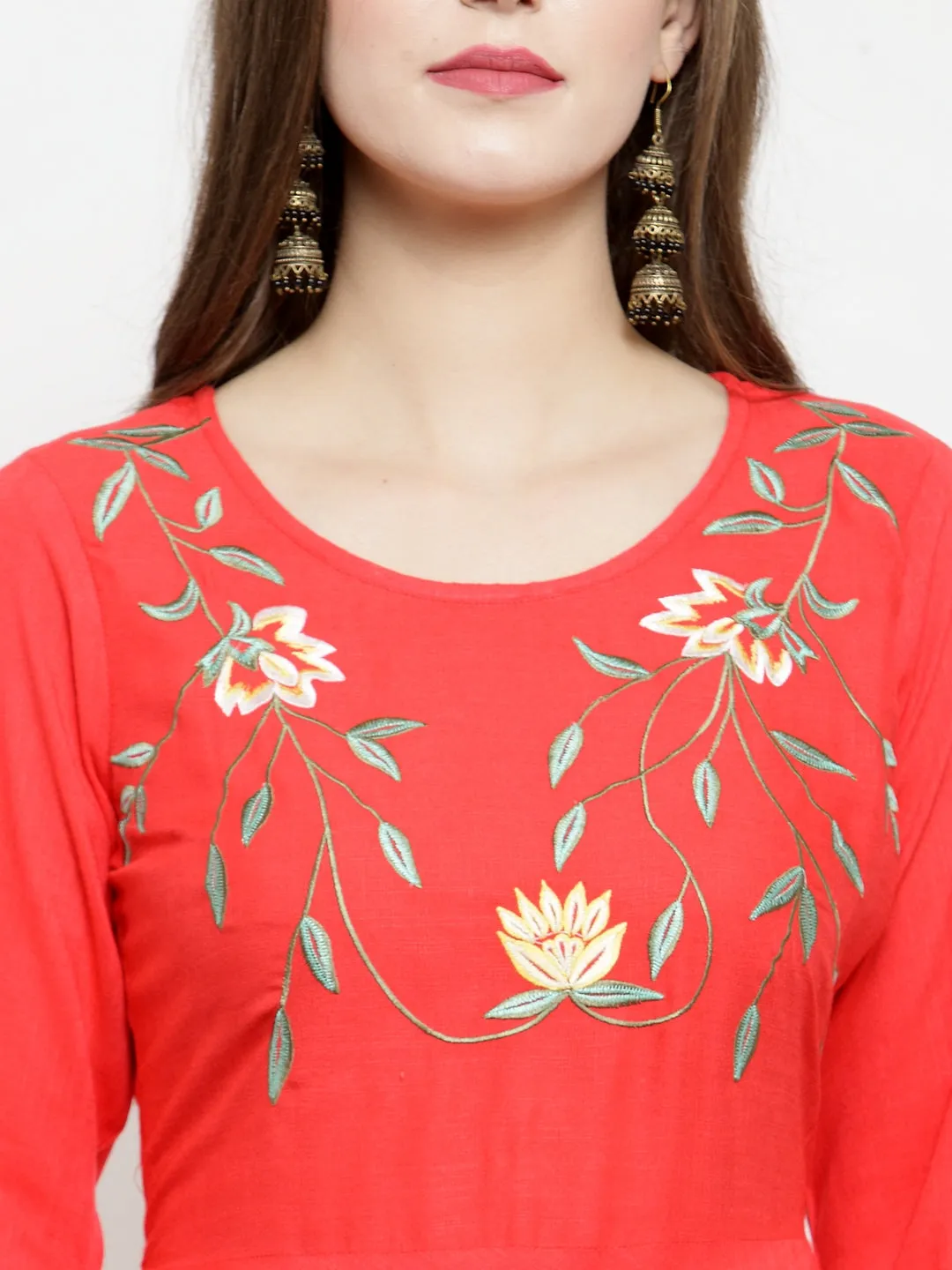 Jashvi Women Peach embroidered Flaired Kurta