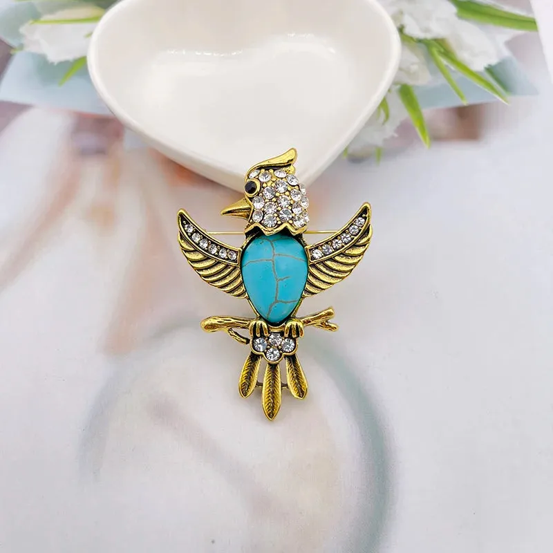 Malati Lace Brooch Pin