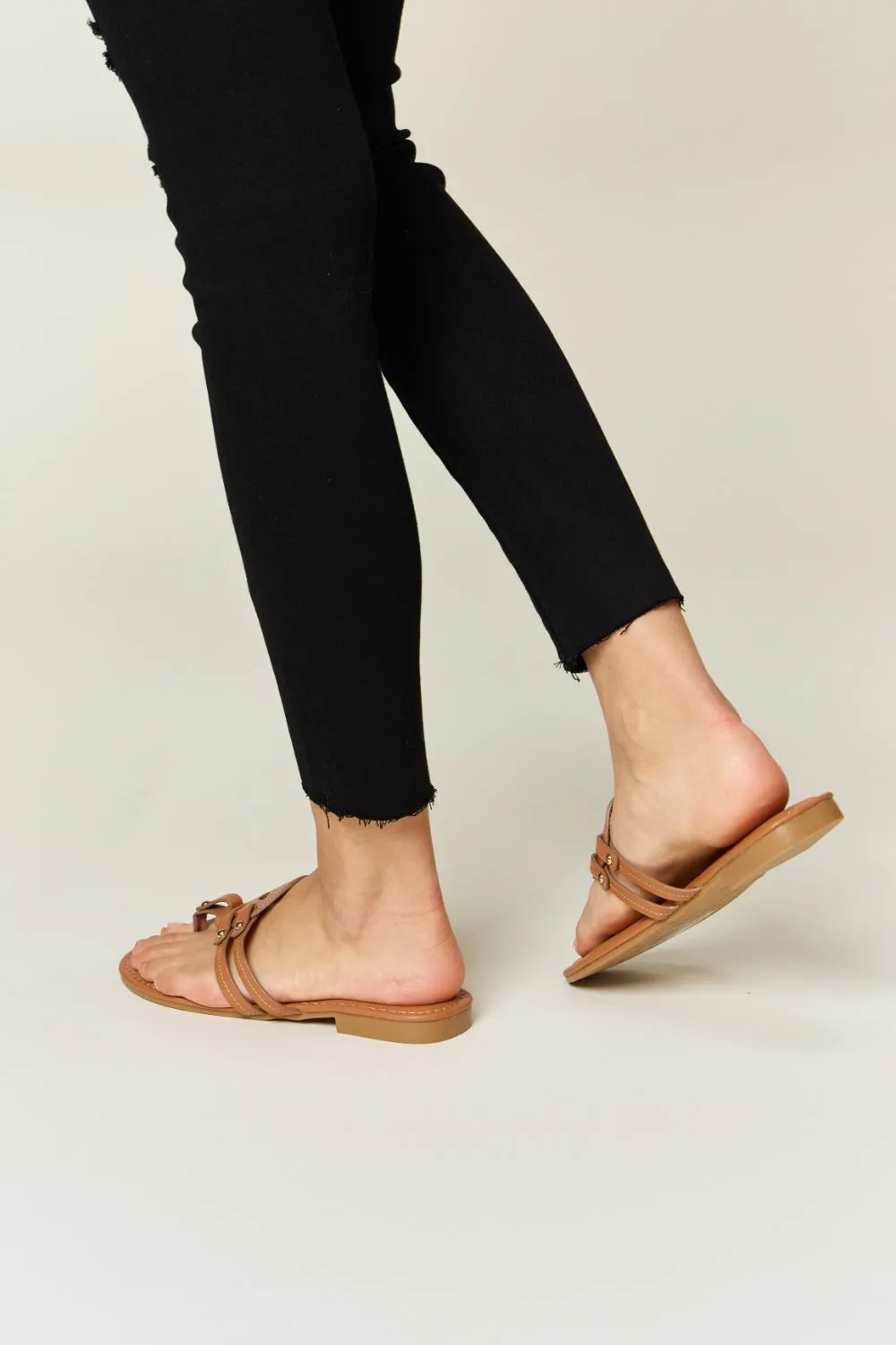 Minnie Leather Sandals