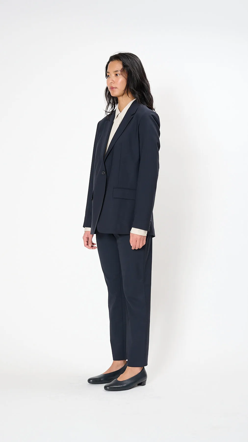 New Classic Blazer in Navy