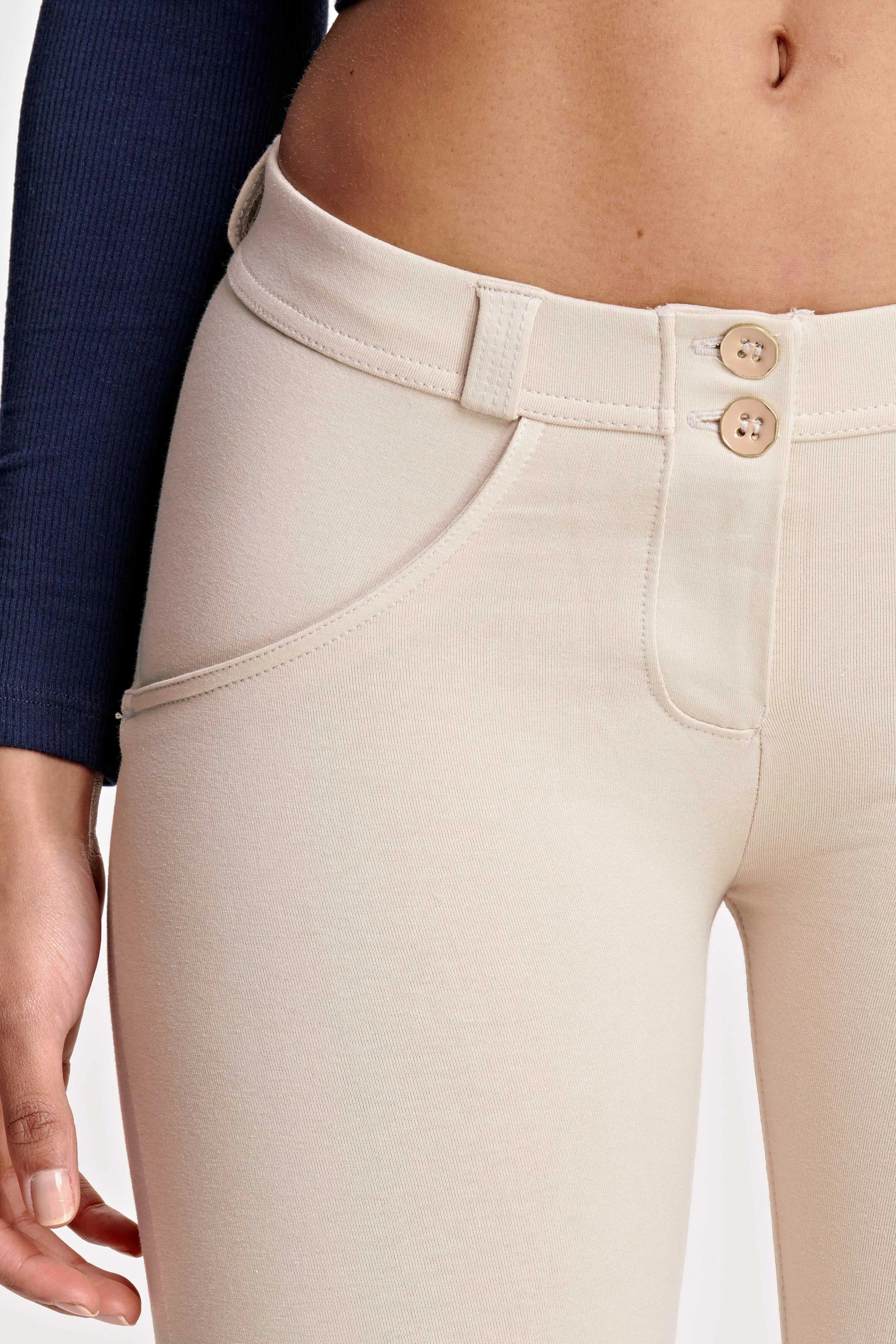 WR.UP Fashion - Mid Rise - 7/8 Length - Light Beige