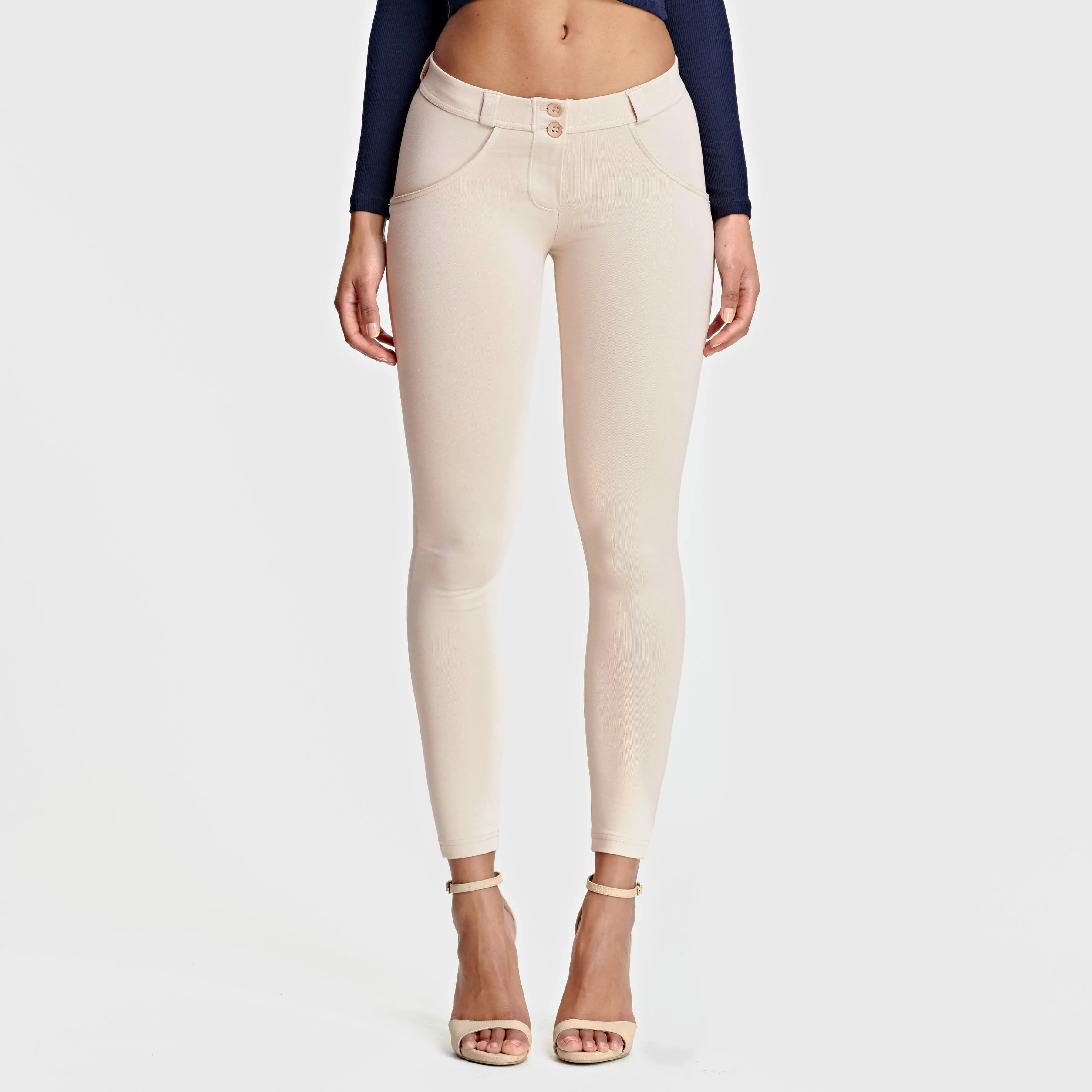 WR.UP Fashion - Mid Rise - 7/8 Length - Light Beige